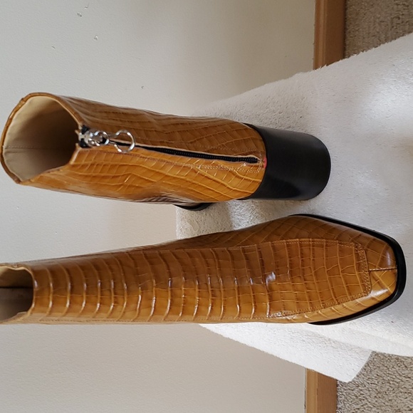 Aeyde Croc Print Leather Boot - Picture 6 of 12